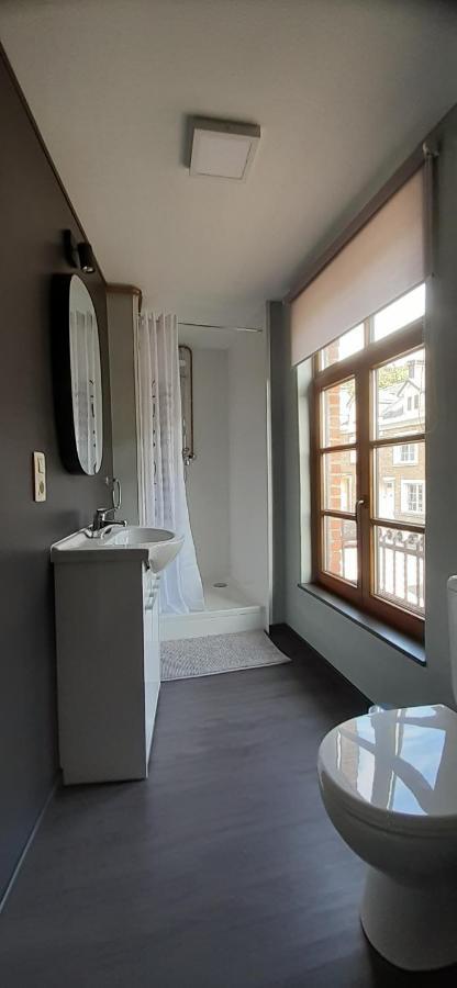 Chez Pepe Victor Apartment Bouillon Bagian luar foto